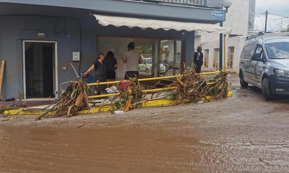 Πλημμύρες Εύβοια: Περισσότερη βροχή και από την Μάνδρα έπεσε στην περιοχή